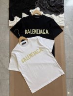 balenciaga巴黎世家 Ss24 黄胶带字母Logo印花 圆领短袖T恤 -面料采用260G纯棉面料 达到透而不露的黄金平衡点 完美规避透视尴尬 成衣尺寸稳