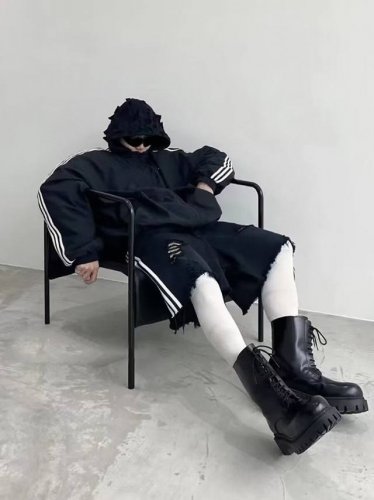adidas阿迪达斯 重磅水洗三条杠做旧复古高街直筒垂感牛仔五分裤短裤情侣款 Color: 黑色 Size: M-Xl M 腰围76 臀围124 裤长59 Cm