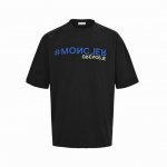 moncler 蒙口 25Ss 植绒字母印花短袖 面料采用定制240G 26支特滑双股精棉平纹高密无尘全棉布料 前幅高密度加厚 走线平整 代工品质 全套定制辅料