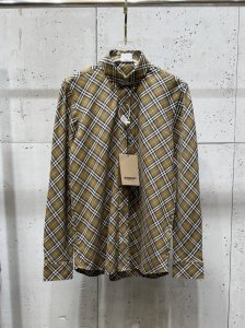 cheny Burberry 巴宝莉 新款法兰绒 胸前盾牌刺绣格条纹棉质 长袖衬衫 高品质版本 男女同款 码数：M-Xxxl.