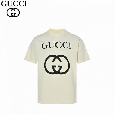 Gucci 古驰 经典双G互扣印花短袖 面料采用32支双纱平纹无尘蚀毛针织棉，原版订制染色，采用环保活性染料恒温染，保证布头跟布尾颜色色光均保持一致，搭染21S