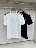 巴宝莉 2025早春 最新款短袖T恤，原标 定制面料，手感柔软，穿着舒适，做工精细.上身效果无敌帅气， 码数 S-2Xl