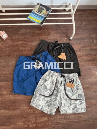 Gramicci X And Wander Brushed Nylon Short 联名男女款尼龙户外运动短裤 这款Gramiccix And Wander联名