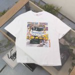上新 款号：Bm2026 高版本 2025新款Supreme曼哈顿闹市街景卡通图案Logo印花休闲情侣宽松短袖T恤，经典永远不会过时、人手必备款，260G纯棉精
