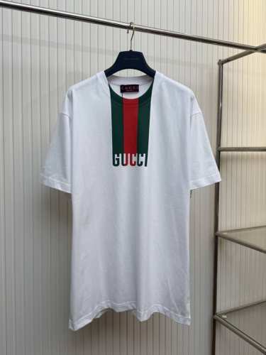 guc 古驰25Ss领条字母印花短袖T恤 Size：Xs S M L