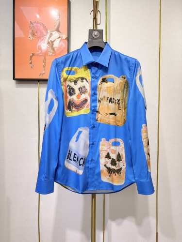 balenci巴黎世家 新款独家专供新款男士休闲Polo衬衫，高端定制面料，高端版本，时尚百搭爆款，选用进口仿真丝面料，手感超柔软细腻，穿着亲肤舒适 ，高端精品
