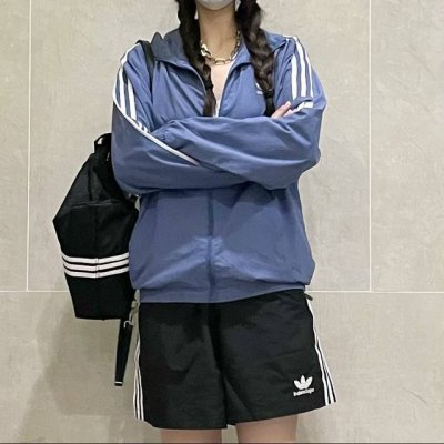 模特图』 Balenciaga X Adidas 巴黎世家阿迪达斯三叶草联名款小标刺绣三道杠情侣休闲短裤五分裤-顶级版本 Color：黑色 Size：44。46