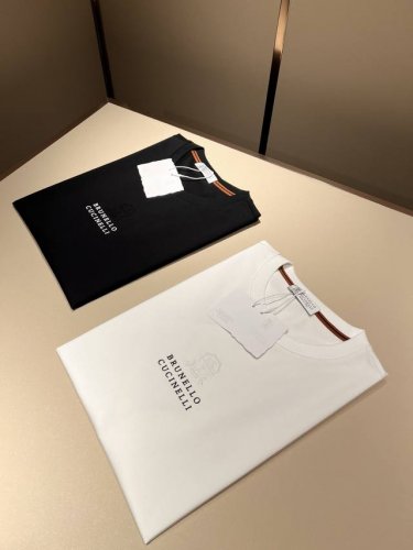 bc-Brunello Cucineli 2025春夏新款男士短袖T恤，众多明星都爱穿的时尚百搭单品！胸前Logo压胶超级好看,喜欢经典简约的朋友,一定不能错过
