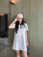 上新 Celin* 赛琳 25Ss新款翻领连衣裙 人人都能驾驭Ins风潮人Polo裙 复古时髦运动风 火爆Ins的精致运动风，贴合舒适与时髦的双需求能融入每个日