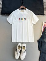 Gc 25Ss早春新款 经典字母Logo哇胶厚板短袖 轻奢主义 男女日常通勤穿搭必备单品 正确版本 欢迎对比 码数：S-2Xl