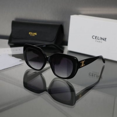 供 1V1版本 Celine新款墨镜也太好看了吧内娱首位拿到Celine全球最高Title的女演员 刘诗诗同款墨镜，预测迎来一波断货王 Celine 作为纯粹巴