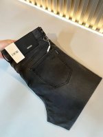 dio*R 迪家 2025春夏男士水洗小直筒牛仔裤！贸易公司渠道牛货，品相超赞，时尚圈万能的百搭裤王，欧美街拍中高频穿搭示范，口袋设计Logo五金设计！原版皮革