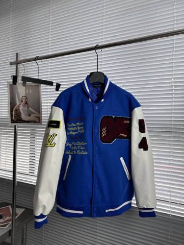新款上新 P310 路易威登Lv绿野仙踪蒸汽机器人棒球服外套 面料 ：80%羊毛 10％天然丝 10%绒 混合定制而成【面料不好找 定染耗时半个月】 袖子 ：选