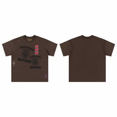 t8831 顶级品质 Travis Scott X Mitchell X Ness Wisconsin Badgers Seal 短袖 做工精美 走线流畅 原版