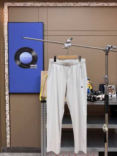 kolon Sport可隆户外男防晒凉感休闲长裤Active Fit轻量运动长裤 Kolonsport可隆夏季经典的Acitve运动版型长裤 采用锦纶+氨纶的轻