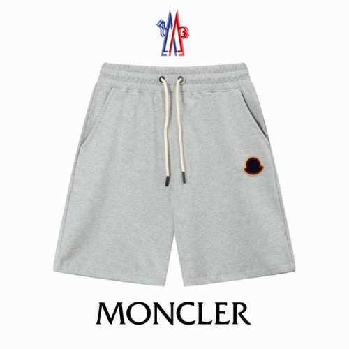 顶级版本，区别通货 Moncler 蒙口 Ss秀款 修身线条简约印花字母Logo潮流男女同款短裤 兼容所有身材 腰部松紧带黑白抽绳设计 定制抽绳口袋两侧都带有斜