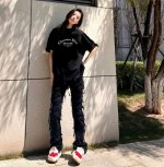 上新！元素碰撞，超级吸睛！Dior迪奥新款字母印花情侣款圆领短袖T恤，全部采用上等原料，质感好颜色鲜明！ 这种款式上身回头率超高！基础款的圆领Tee,男女均可驾