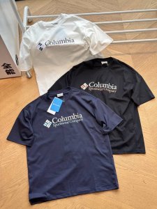 Columbia哥伦比亚户外2025夏男女运动舒适旅行短袖圆领肌理感T恤 25S 黑色 白色 藏青 M~Xxl 面料采用190G冰丝爽滑棉，这种独特材质将冰丝的