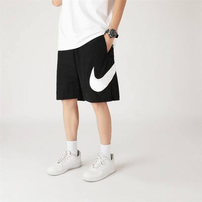 主推 专柜质量 稳定货足 品牌 : 耐克 款号 : Xs-6997短裤 尺码 : S-3Xl 颜色 : 黑色 卡其色 绿色 面料 : 塔丝隆 专柜同款上市 本季