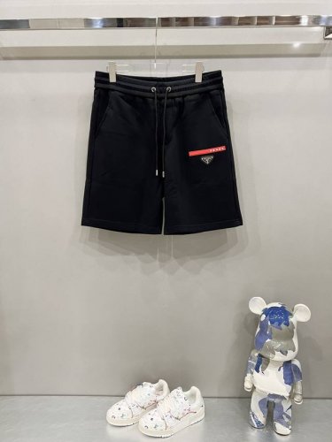 prada 普拉达 星空斜纹布纯棉面料短裤 红色字母胶条Logo三角标铁牌徽章标识 官方同步 高版本 高品质 时尚个性 百搭潮流 纯原品质 原版面料 吊牌 领标