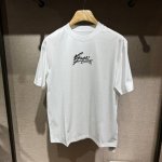 上新，宽松版型Gu##I印花细节全棉短袖T恤。订织全棉面料质感好，面料舒适亲肤。颜色:黑，白色。尺码:S-M-L-Xl。
