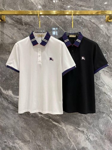巴宝莉25Ss新款春夏短袖翻领T恤polo，最高版本客供定制高端朱地面料简单时尚款，螺纹拼色螺纹配色超级好看！胸前刺绣战马经典Logo简单大方的款式！满满的高级