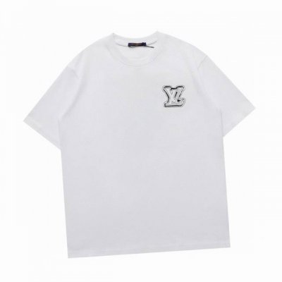 路易威登 Louis Vuitton 夏季新款 前后刺绣苞芯Logo圆领短袖T恤，高端品质采用定织定染高克重面料，洗水完高达280G纯棉面料，螺纹增加到2.7不