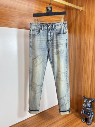 Dg 杜嘉班纳 2025春夏新品 三标齐全 牛仔裤 好货不用过多介绍 看细节 专柜码数 29-38 175 140上身32码