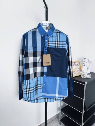 款号：D150 纯原臻品 顶级原版复刻 Burberry 巴宝莉25Ss新款拼接款格子衬衫 格纹拼接定位设计 春夏推荐 男女同款 单独定染定织100支高密精梳棉