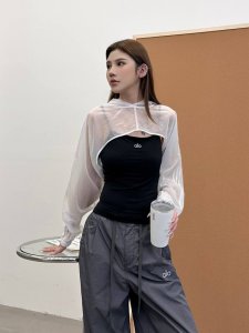 Alo 新款防晒服 真两件叠穿套装 防晒锦纶面料 尺码Sml