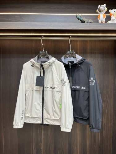 主推 P500 Moncler 2025Ss早春新款发布秘蒙口连帽夹克外套。春款外套！穿上就是舒适自在又显瘦的存在，慵懒而随性，结合干净简单的色系就特别耐看，适