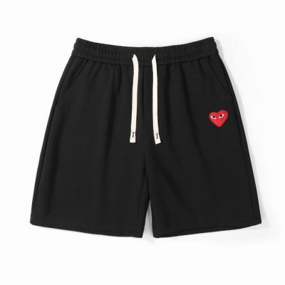 cdg Play川久保玲经典爱心绣标休闲短裤 定制主标 辅料 水洗齐全 真皮级别品牌皮标 优选高品质纯棉面料 穿着有型 柔软亲肤 清凉透气 舒适度极高 可调节抽
