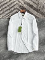 新品 香港洋行渠道货 2025早春新款Gu*Ci男士高端时装款长袖衬衫 通体的造型设计延续时尚复古的路线 此季设计师将标志性蜜蜂元素与双G刺绣元素组合搬到领部及