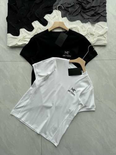 Arc'teryx始祖鸟 Envoy Emblem Ss T-Shirt 女子 棉质短袖T恤，Arc‘Teryx 官网同步 户外顶级巨献 最牛逼的性价比，献给爱