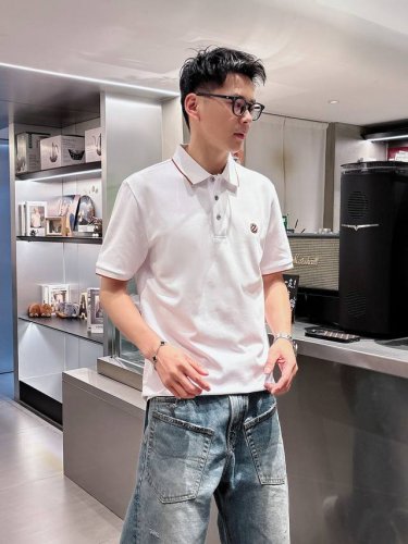 杰尼亚 2025春夏新款polo领短袖系列 精选顶级丝光珠地棉面料 三标齐全 时尚大牌元素Logo工艺设计 上身版型超赞 面料细腻舒适透气 随意搭配都超级好看时