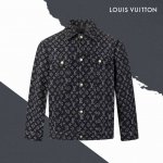 款号Sl31 Lv路易威登经典满印提花Logo口袋水洗牛仔外套 男女同款 官网细节一致 全套包装 三标齐全 防潮纸 区别市场通货 随意对比 整体衣服设计感十足