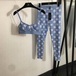 款号20250791 Dg*新款瑜伽运动套装 带胸垫吊带背心+老花字母印花弹力显瘦小脚打底裤 蓝色 S-Xl M码 腰围64弹力 长83