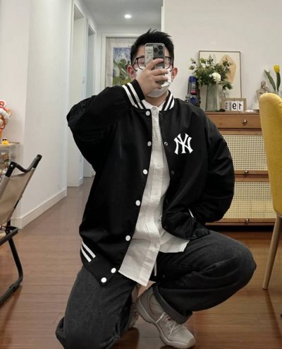 mlb Yankees-Ny 春季宽松夹克棒球服外套 官网发售｜超强版型｜男女同款 精选垂感一流复合双层南韩丝高级面料 手感超棒 丝滑垂坠 质感高级一眼万年春季