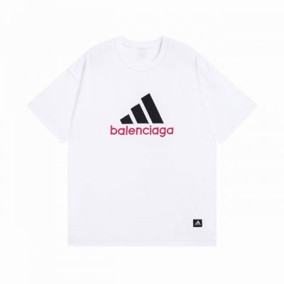 款号：G1792 -Balenci*Ga巴黎世家联名Adidas阿迪 经典Logo组合刺绣 正反双面穿 短袖T恤 -采用32支对版定织定染280G巴黎面料 同缸