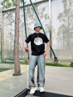 罗意威 25Ss春夏新款首发专柜最新款短袖圆领T恤 高端订制 设计前卫时尚！品牌Logo重工艺设计 高端定制230克面料.手感柔软.穿着舒适.专柜级别精致车线.