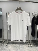 mon25Ss春夏新款轻薄棉质基础圆领短Tee，男女同款经典毛毡徽章休闲套头短袖T恤衫！贸易公司渠道稀出，法蒙家基础纯色打底单品奉献，简约百搭、衣櫉里不可或缺的