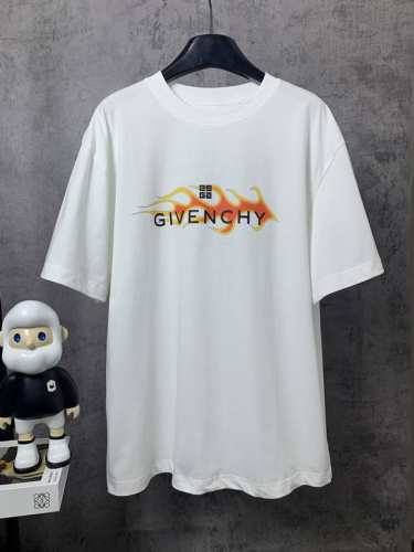 Givenchy*纪梵希 Givenchy*纪梵希龙年火焰印花短袖T恤 -定制260克32支全棉双纱紧密爽滑面料 布面干净 布纹清晰 手感非常细腻扎实 更加力挺