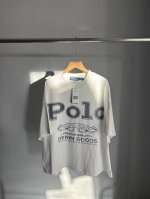 0535 Ralph Lauren 拉夫劳伦女装 25年早春徽标棉质平纹针织T恤Rl26414 这款棉质平纹针织圆领T恤 采用大号方正版型水洗工艺，正面印有经典