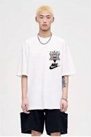 Nike小丑系列 专柜款复古情侣 印花短袖T落肩袖 重磅280G精梳棉材质 透气舒适 版型宽松 进口外贸级专柜印花，随意搓洗不褪色不变形。 情侣款 男女同款哦