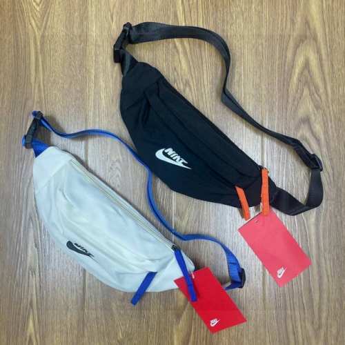 Nike耐克多功能运动旅游休闲腰包手提包单肩包斜挎包 颜色：黑色 米白色 尺寸：35X14X7 Cm 810