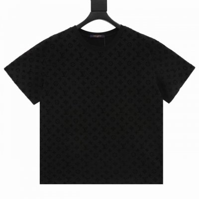 Louisvuitton 路易威登 提花植绒情侣装短袖T恤 男女同款 此款采用80支双精长域据双龙头大提花机，非常非常立体的提花结构，100%的纯棉，中间夹杂了