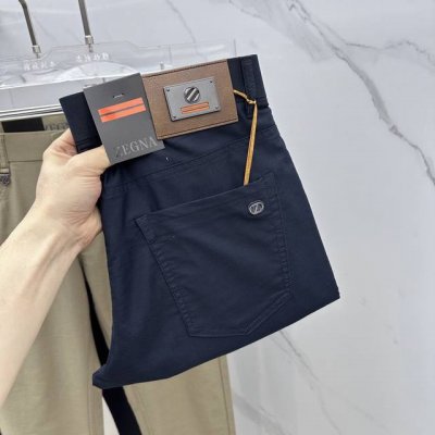 zegna 杰尼亚 2025初夏新款原单经典五袋款休闲裤 小直筒裤型 超级有范，原单定制洗水 极品超级耐看 原版五金辅料开模！三标齐全 久洗不褪色不变形 潮流百
