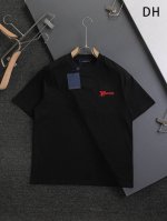Louis Vuitton 路易威登 1V 驴家 微宽版型S-Xl 25Ss Lv 新品专柜走秀款 胸口字母刺绣 后幅字母大Logo刺绣 男女同款 短袖不在千篇