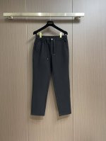 p260 Loropiana Lp 早春新款卫裤休闲裤，定制混纺面料软糯舒集高级感温暖度于一体，裤型舒适包容性极强！百搭，休闲首选。尺码：M-3Xl 黑色，灰色