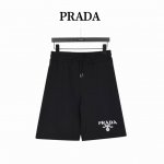 prada 普拉达 徽标刺绣及后袋金属三角标镶嵌短裤 面料采用400G棉质毛圈面料，订染颜色后整蚀毛处理， 对照原版做丝滑超柔处理，布面肌理股线清晰明显， 前幅